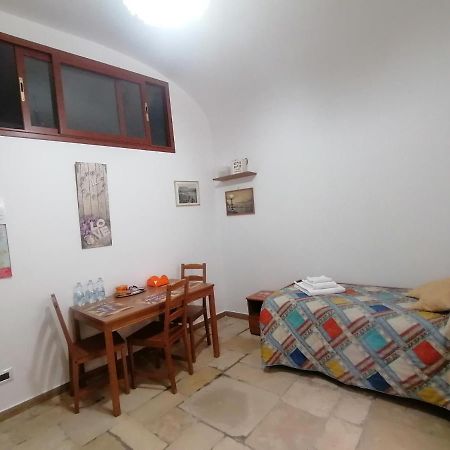 Home Sweet Home Rooms Bari Exterior photo
