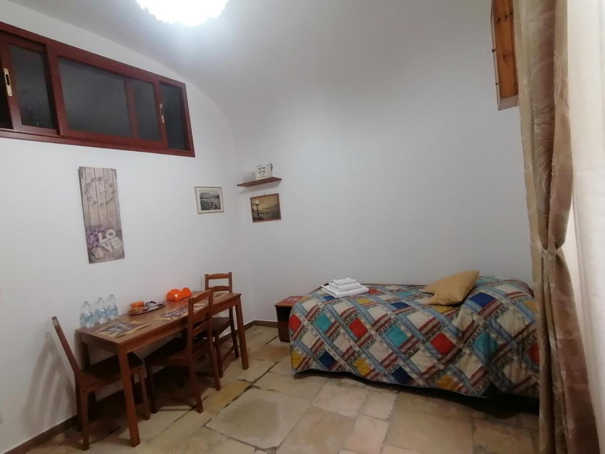 Home Sweet Home Rooms Bari Exterior photo