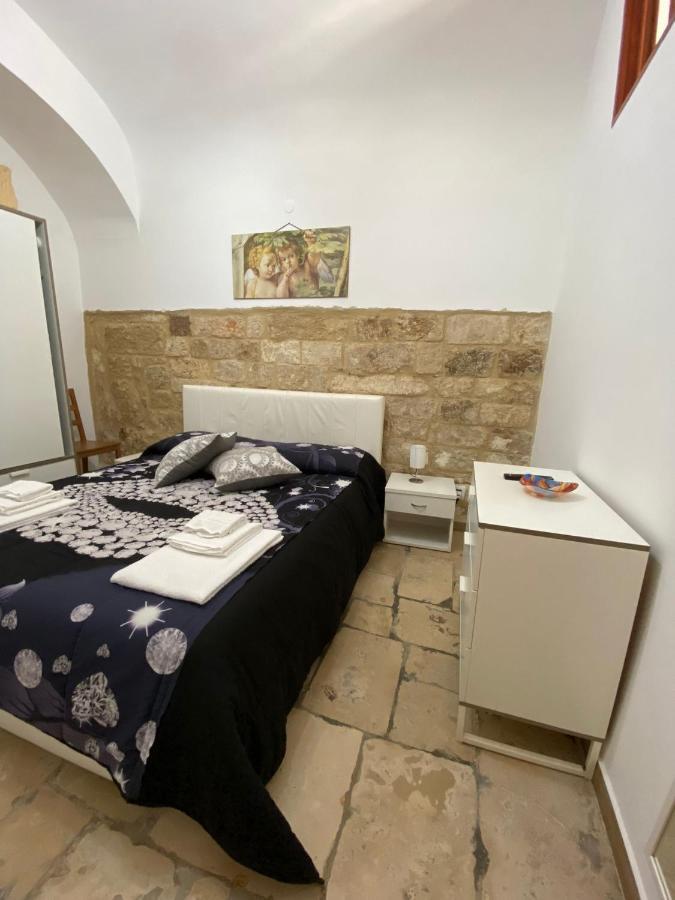 Home Sweet Home Rooms Bari Exterior photo